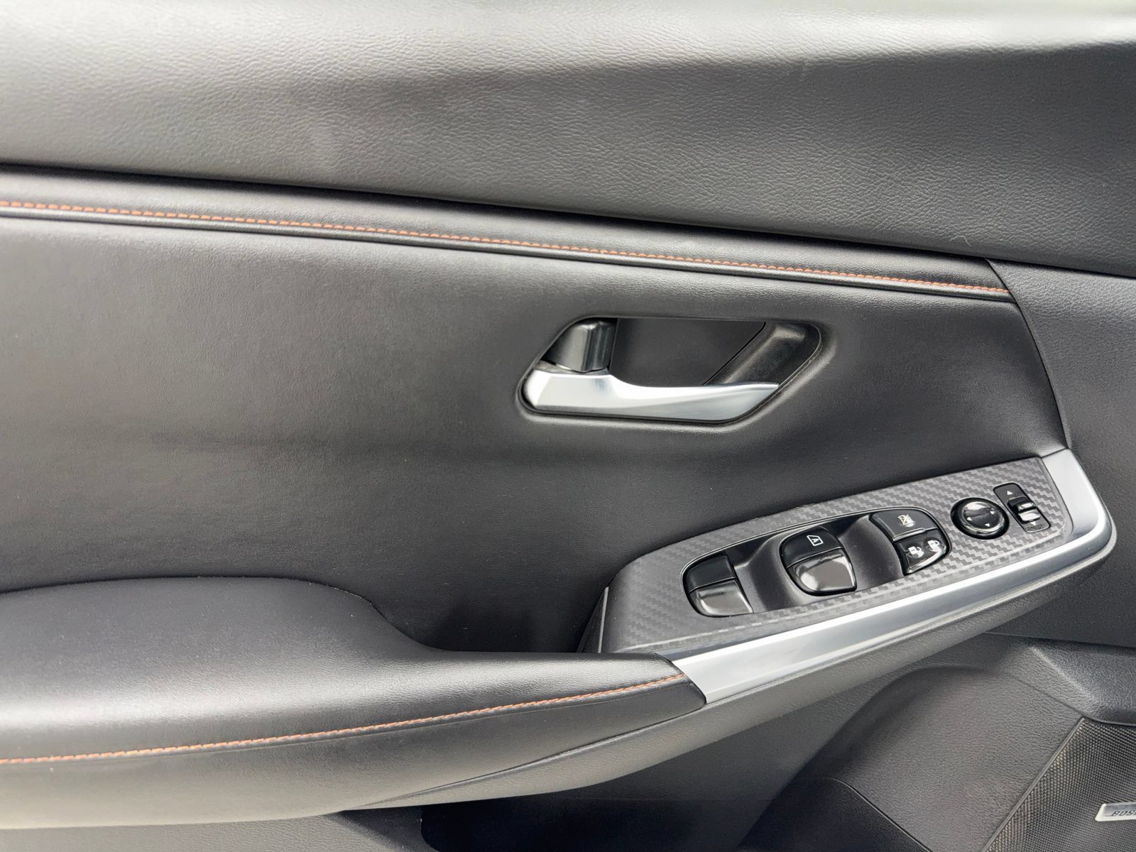 Used 2020 Nissan Sentra SR w/ Premium Package FWD image 34