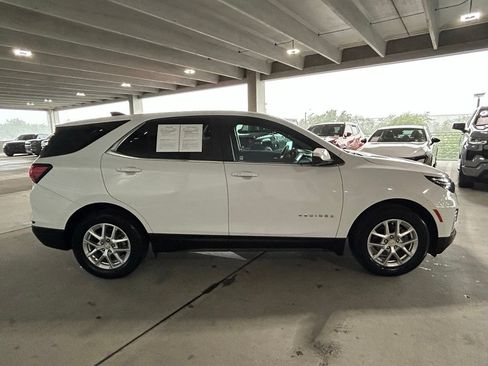 Used 2022 Chevrolet Equinox LT FWD image 6