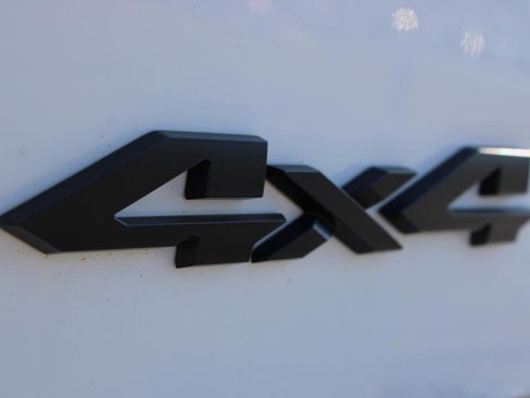 Used 2019 RAM 2500 Laramie w/ Night Edition image 7