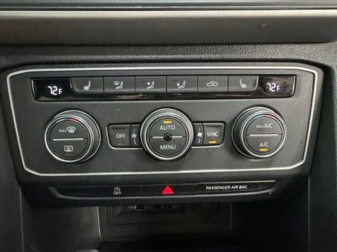Used 2020 Volkswagen Atlas Cross Sport SE AWD/4WD image 43