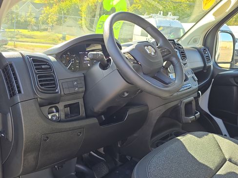 Used 2025 RAM ProMaster 2500 image 13