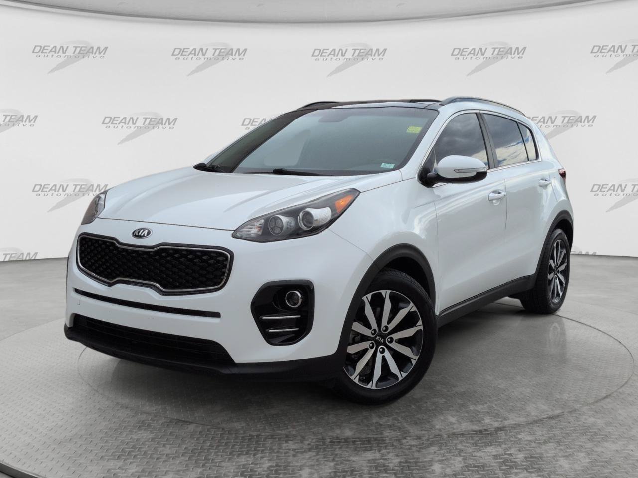 Used 2018 Kia Sportage EX w/ EX Premium Package FWD image 3