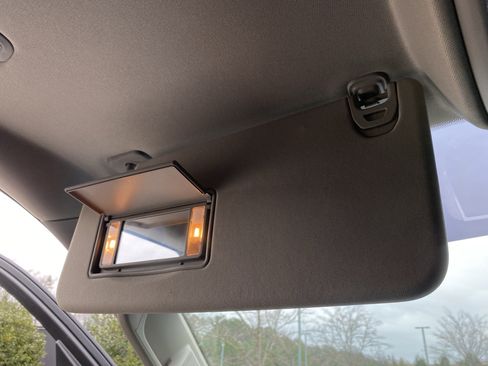 Used 2022 RAM 1500 Laramie image 48