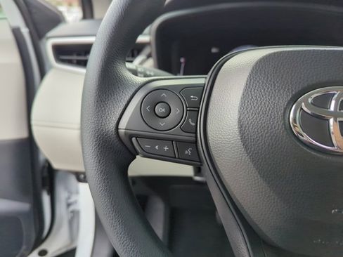 New 2026 Toyota Corolla Cross L image 17