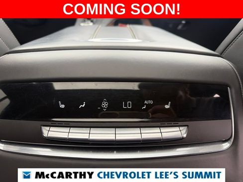 Used 2022 Cadillac Escalade Sport Platinum w/ Heavy-Duty Trailer Package AWD/4WD image 44