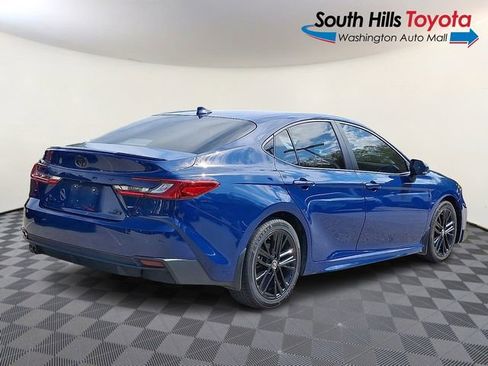 Used 2025 Toyota Camry SE w/ Multimedia Upgrade Package FWD image 6
