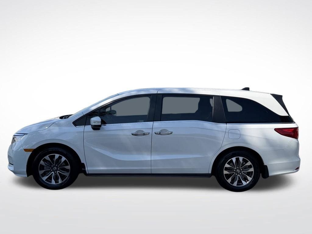 Certified 2024 Honda Odyssey EX-L image 2