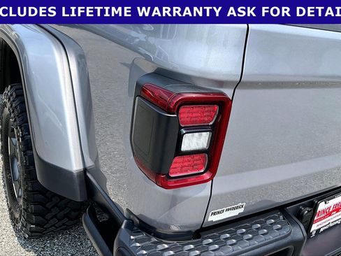 Used 2020 Jeep Gladiator Rubicon AWD/4WD image 24