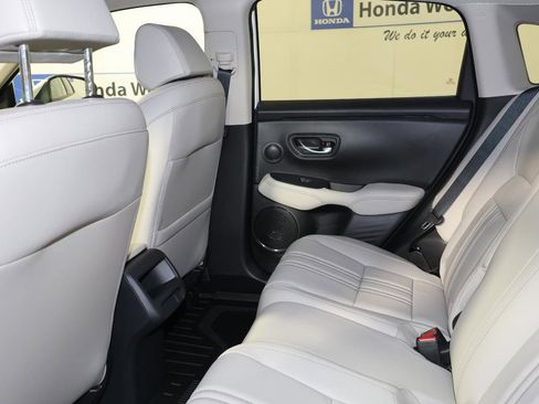 New 2027 Honda HR-V EX-L image 22