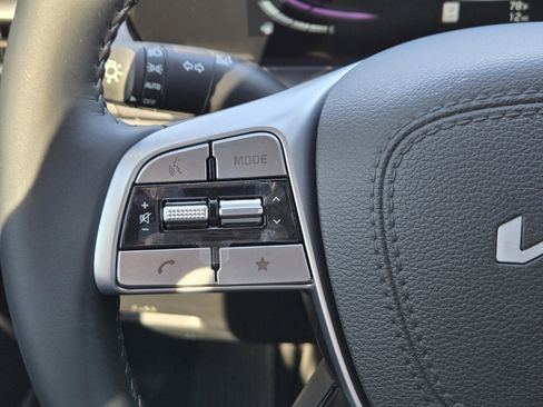 New 2025 Kia Telluride LX image 23