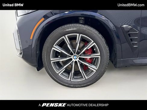 Used 2026 BMW X5 xDrive40i w/ M Sport Package AWD/4WD image 2