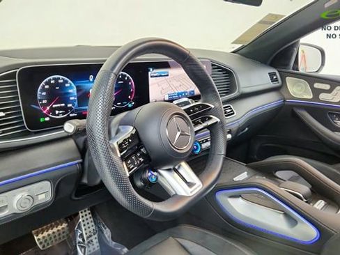Used 2024 Mercedes-Benz GLE 53 AMG 4MATIC Coupe image 21