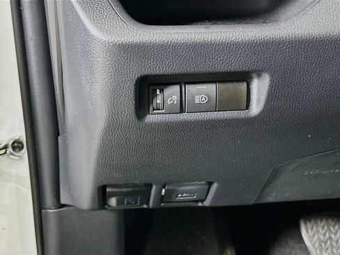 Used 2024 Toyota RAV4 XLE image 17