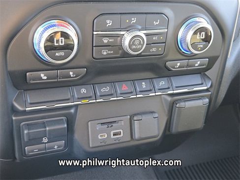 Used 2022 GMC Sierra 1500 SLE w/ Preferred Package image 23