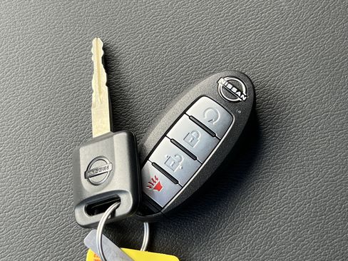 New 2026 Nissan Frontier PRO-4X w/ Pro-4x Convenience Package image 30