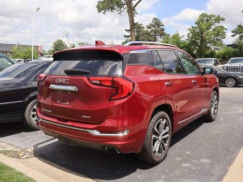 Used 2019 GMC Terrain Denali w/ Advanced Safety Package AWD/4WD image 5