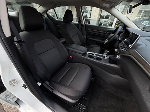 Used 2026 Nissan Altima 2.5 SV FWD image 36