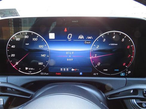 Used 2025 Mercedes-Benz E 350 4MATIC Sedan image 13