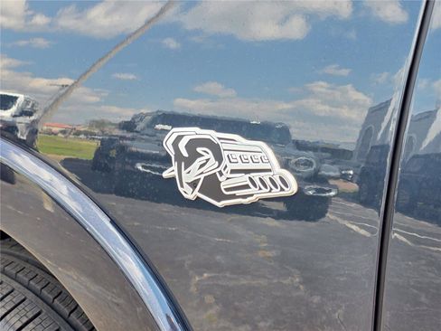 New 2026 RAM 1500 Laramie w/ Night Edition AWD/4WD image 39