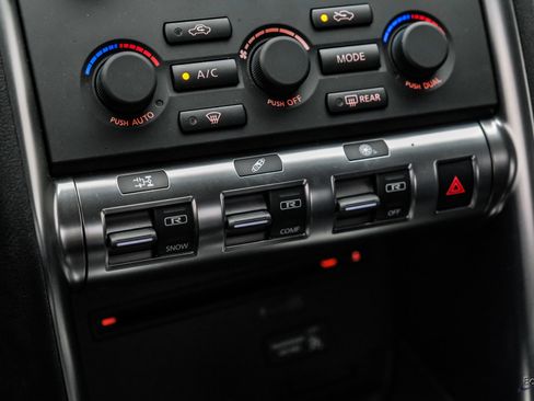 Used 2009 Nissan GT-R Premium AWD/4WD image 70