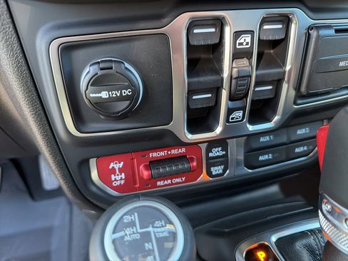 New 2026 Jeep Gladiator Rubicon image 39