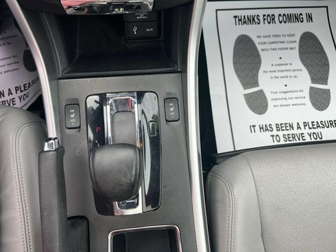 Used 2015 Honda Accord EX-L image 30