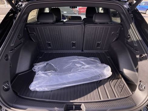 New 2026 Chevrolet Equinox EV LT FWD image 37