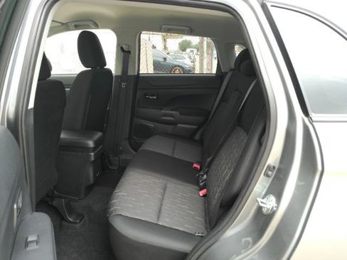 Used 2026 Mitsubishi Outlander Sport ES AWD/4WD image 18