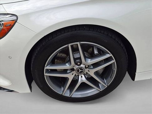 Used 2017 Mercedes-Benz S 550 Cabriolet image 24