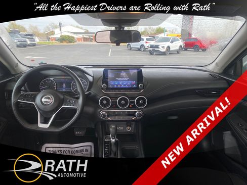 Used 2024 Nissan Sentra SV image 16