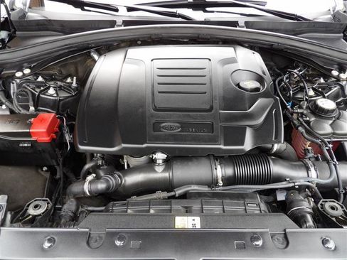 Used 2020 Land Rover Range Rover Velar R-Dynamic S image 33