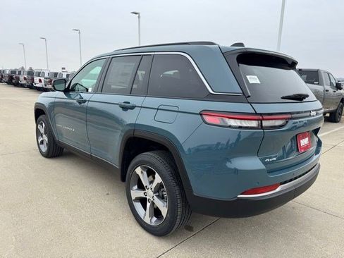 New 2026 Jeep Grand Cherokee Limited AWD/4WD image 5