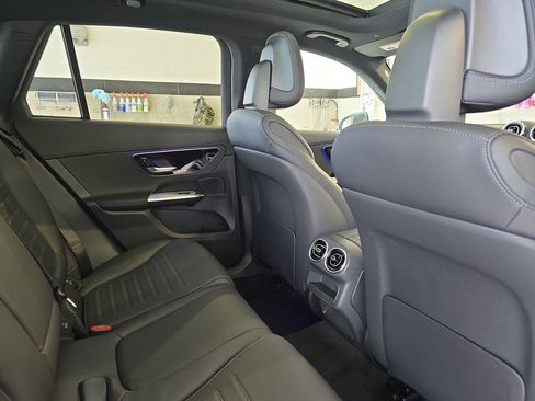 New 2026 Mercedes-Benz GLC 300 4MATIC image 11
