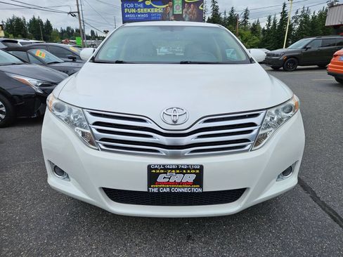 Used 2012 Toyota Venza LE w/ LE Convenience Pkg AWD/4WD image 2