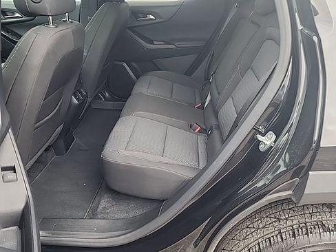 Used 2025 Chevrolet Equinox LT image 7