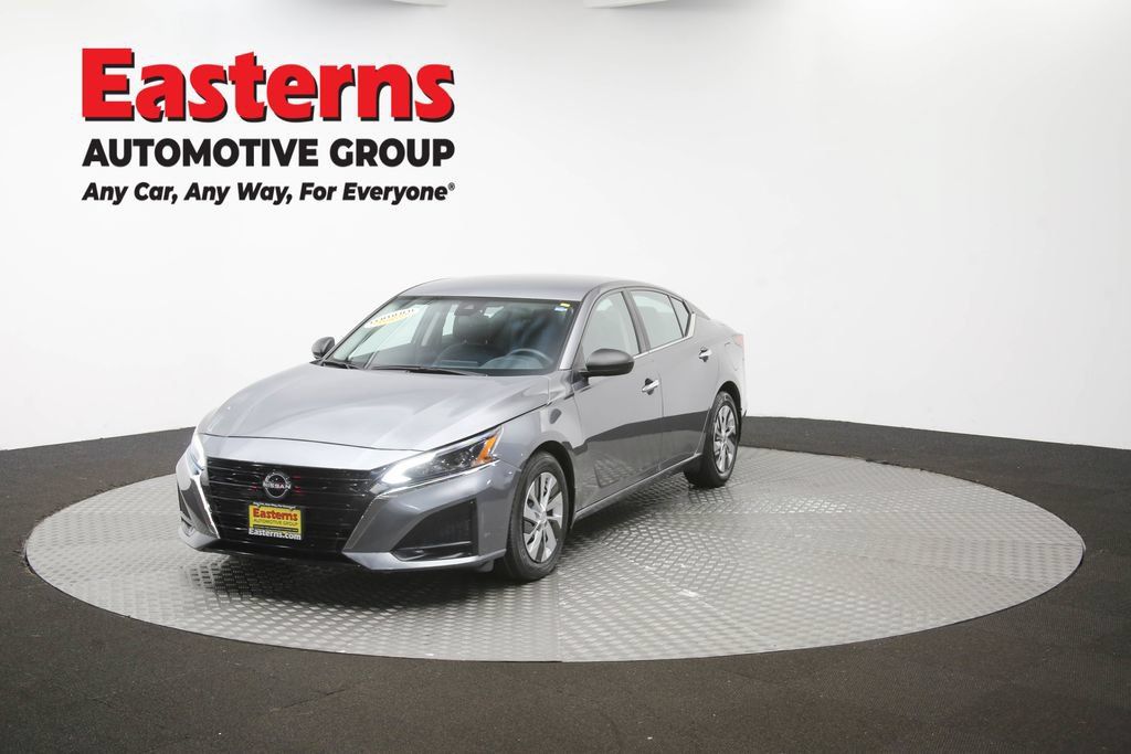 Used 2024 Nissan Altima 2.5 S FWD image 53