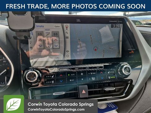 Used 2020 Toyota Highlander Platinum AWD/4WD image 13