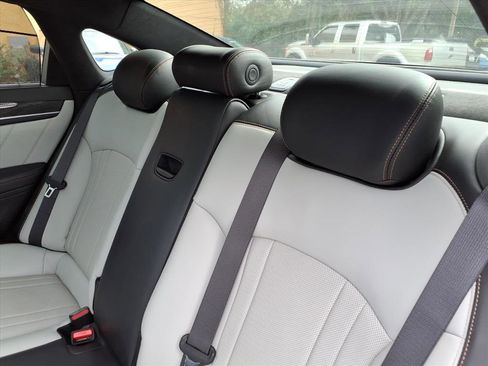 Used 2019 Genesis G80 3.3T Sport image 18