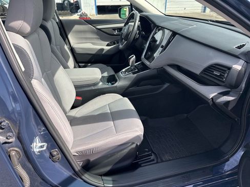 Used 2025 Subaru Legacy Premium AWD/4WD image 10