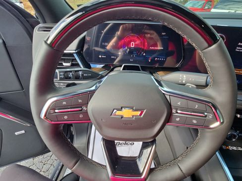 New 2026 Chevrolet Suburban High Country AWD/4WD image 19