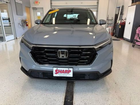 Used 2026 Honda CR-V EX-L image 4