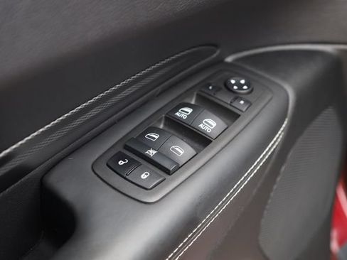 Used 2022 Dodge Durango SRT w/ Technology Group AWD/4WD image 14