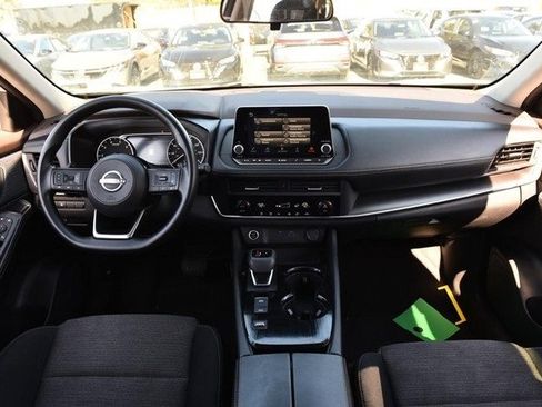 Certified 2023 Nissan Rogue SV image 8