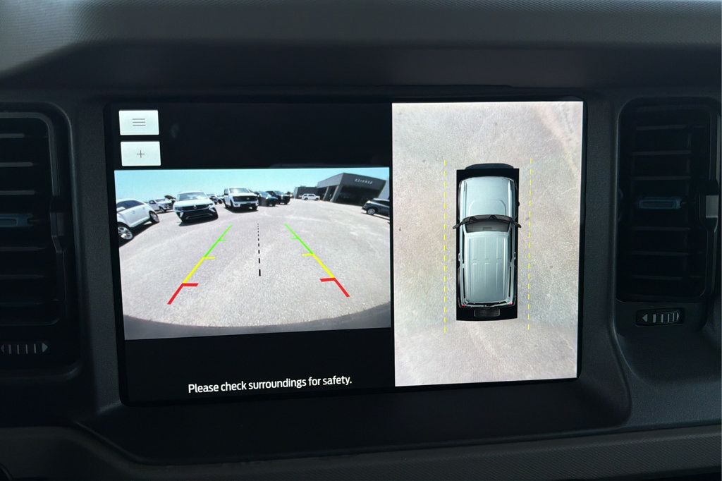 Used 2024 Ford Bronco Wildtrak AWD/4WD image 35