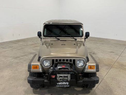 Used 2006 Jeep Wrangler Unlimited AWD/4WD image 4