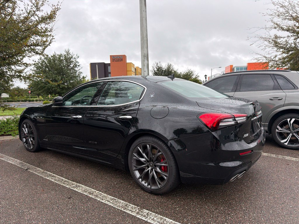 Used 2021 Maserati Ghibli S GranSport Q4 AWD/4WD image 2
