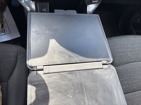 Used 2022 Ford F150 XLT w/ Equipment Group 302A High image 41