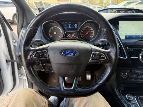 Used 2016 Ford Focus ST w/ Equipment Group 402A image 13