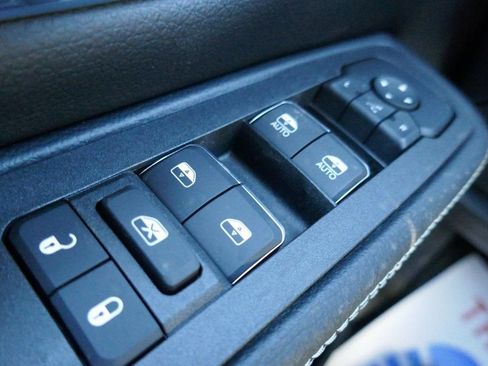 New 2026 RAM 1500 Laramie w/ Night Edition image 16