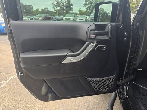 Used 2014 Jeep Wrangler Sport w/ Quick Order Package 24S AWD/4WD image 15
